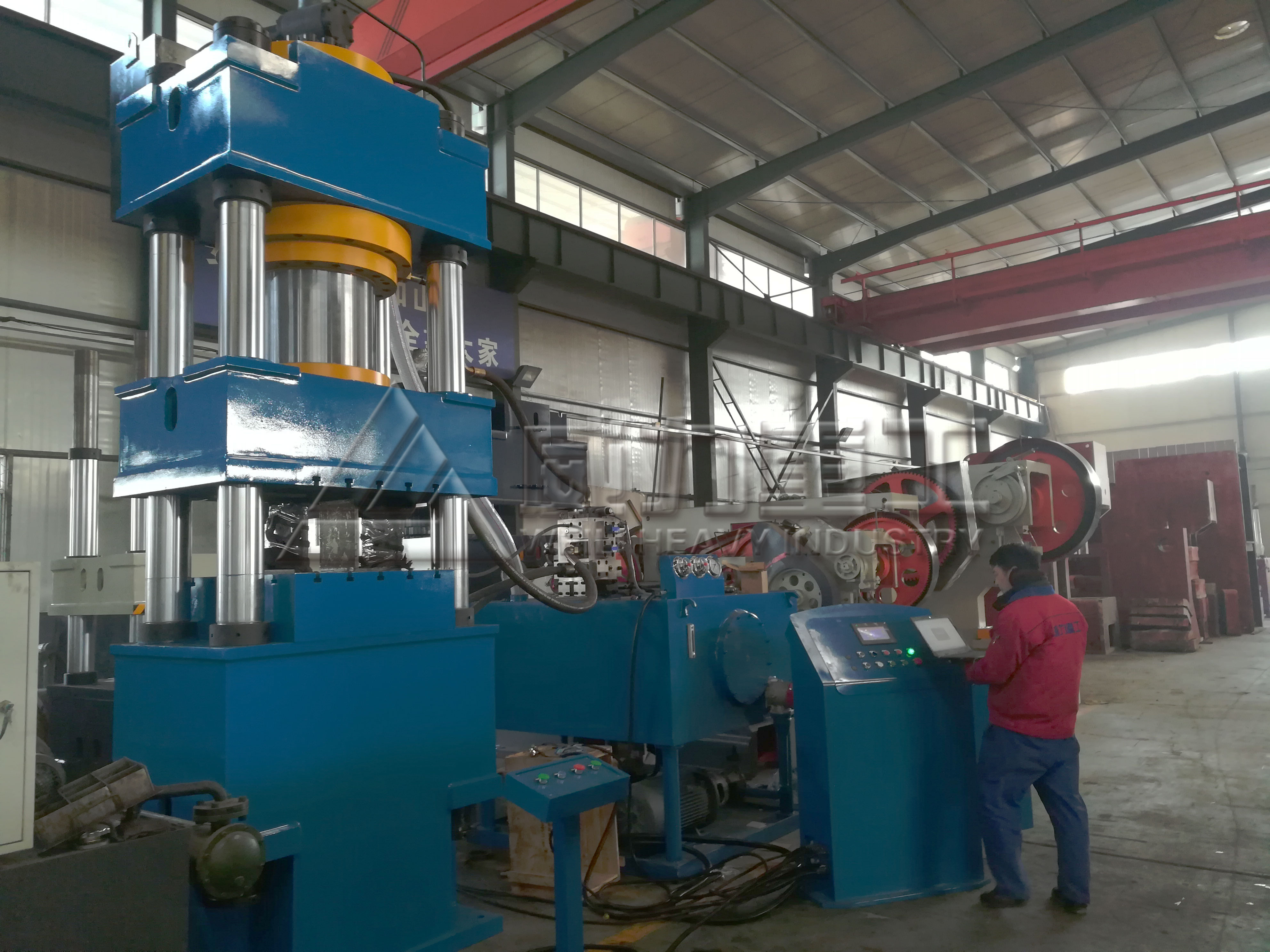 630噸液壓機(jī)廠家