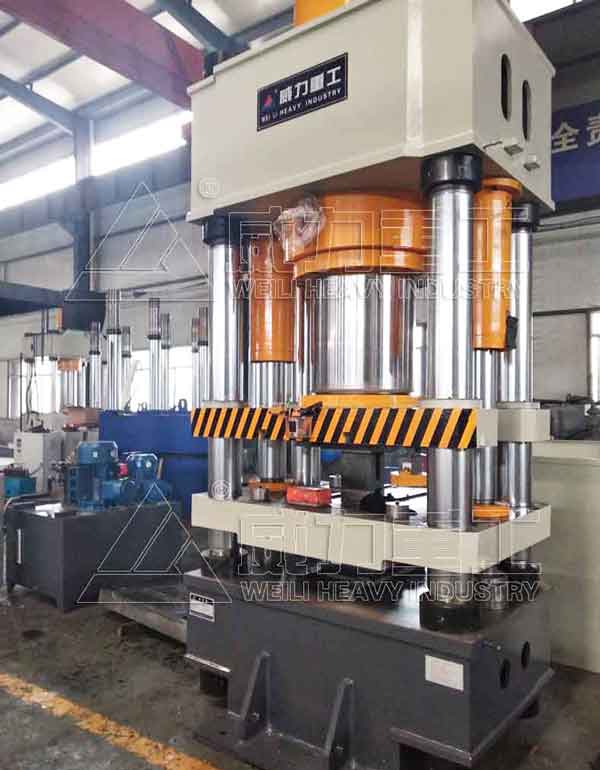 800噸四梁四柱液壓機(jī)，稀土合金粉末成型液壓機(jī)