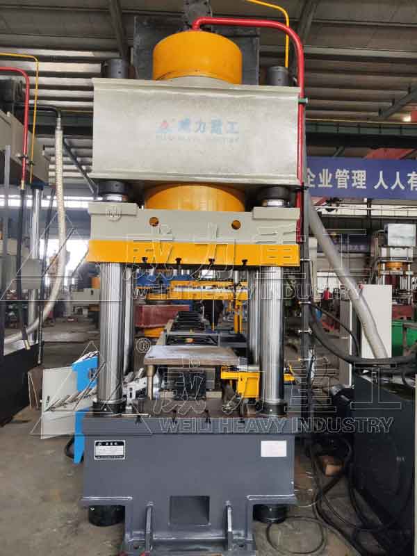 500噸錨桿托盤(pán)液壓機(jī)剪切、沖孔、壓型一次完成