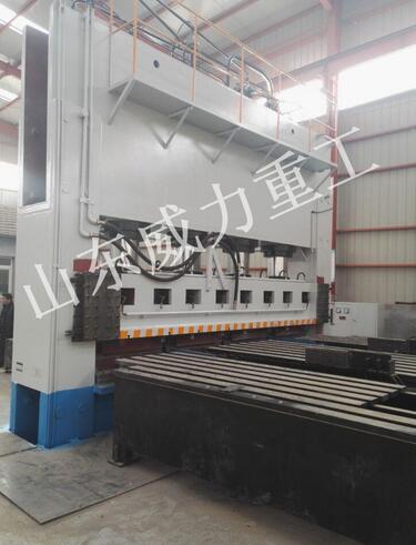 1600噸龍門液壓機_1600T龍門框架式壓力機廠家